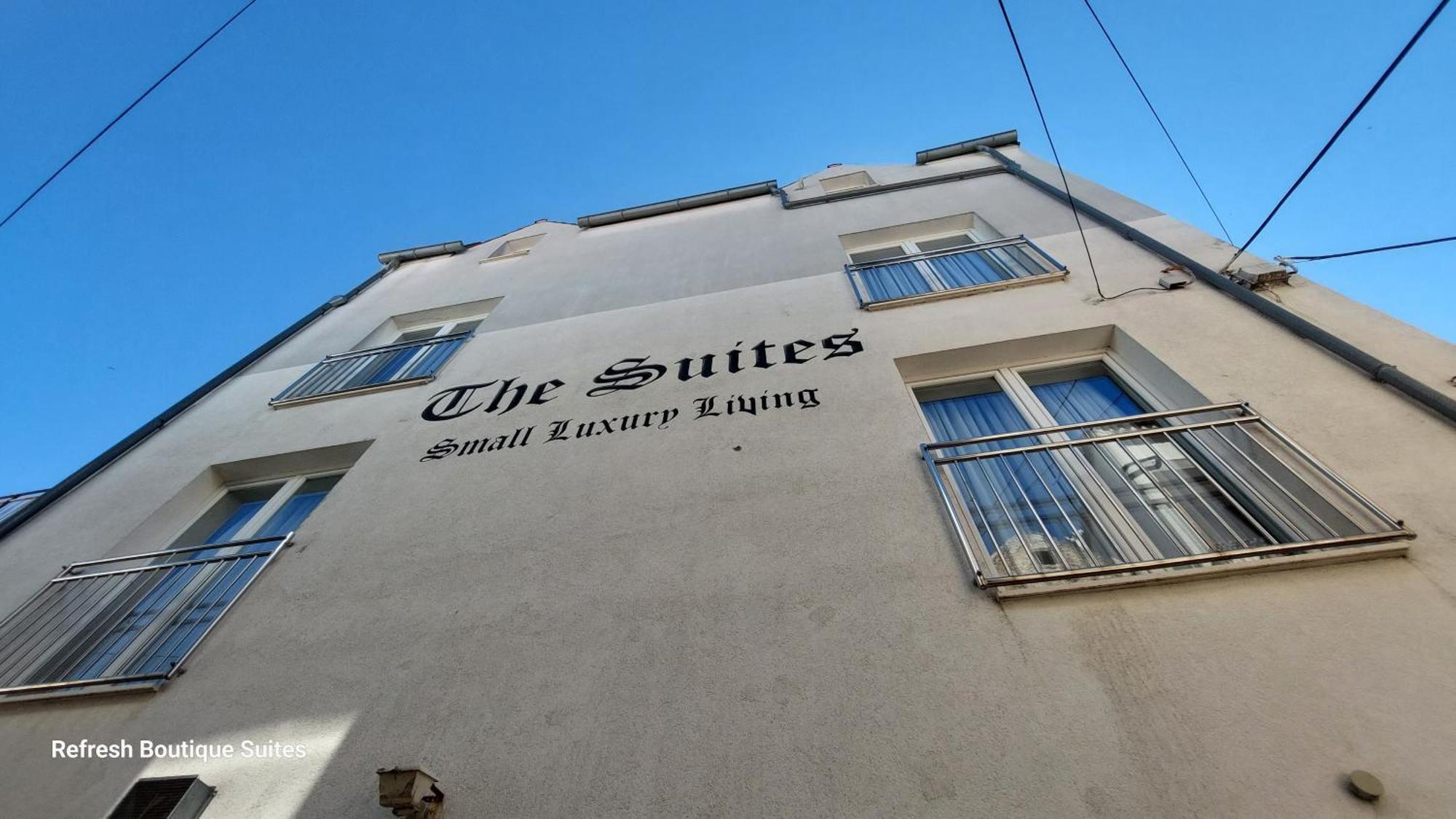 Refresh Boutique Suites - Central Point Vodice Kültér fotó