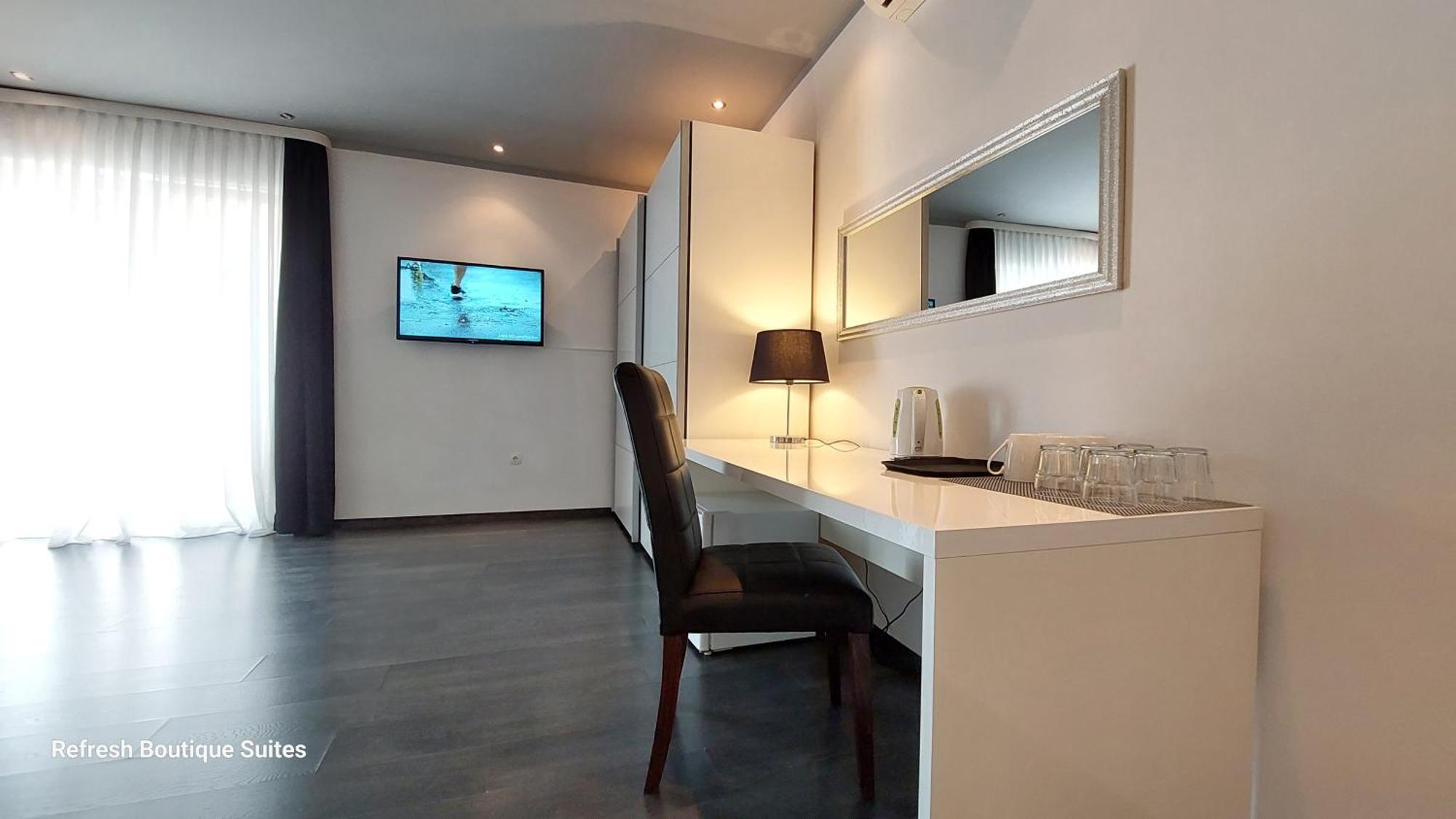 Refresh Boutique Suites - Central Point Vodice Kültér fotó