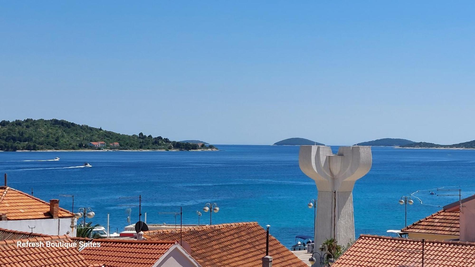 Refresh Boutique Suites - Central Point Vodice Szoba fotó