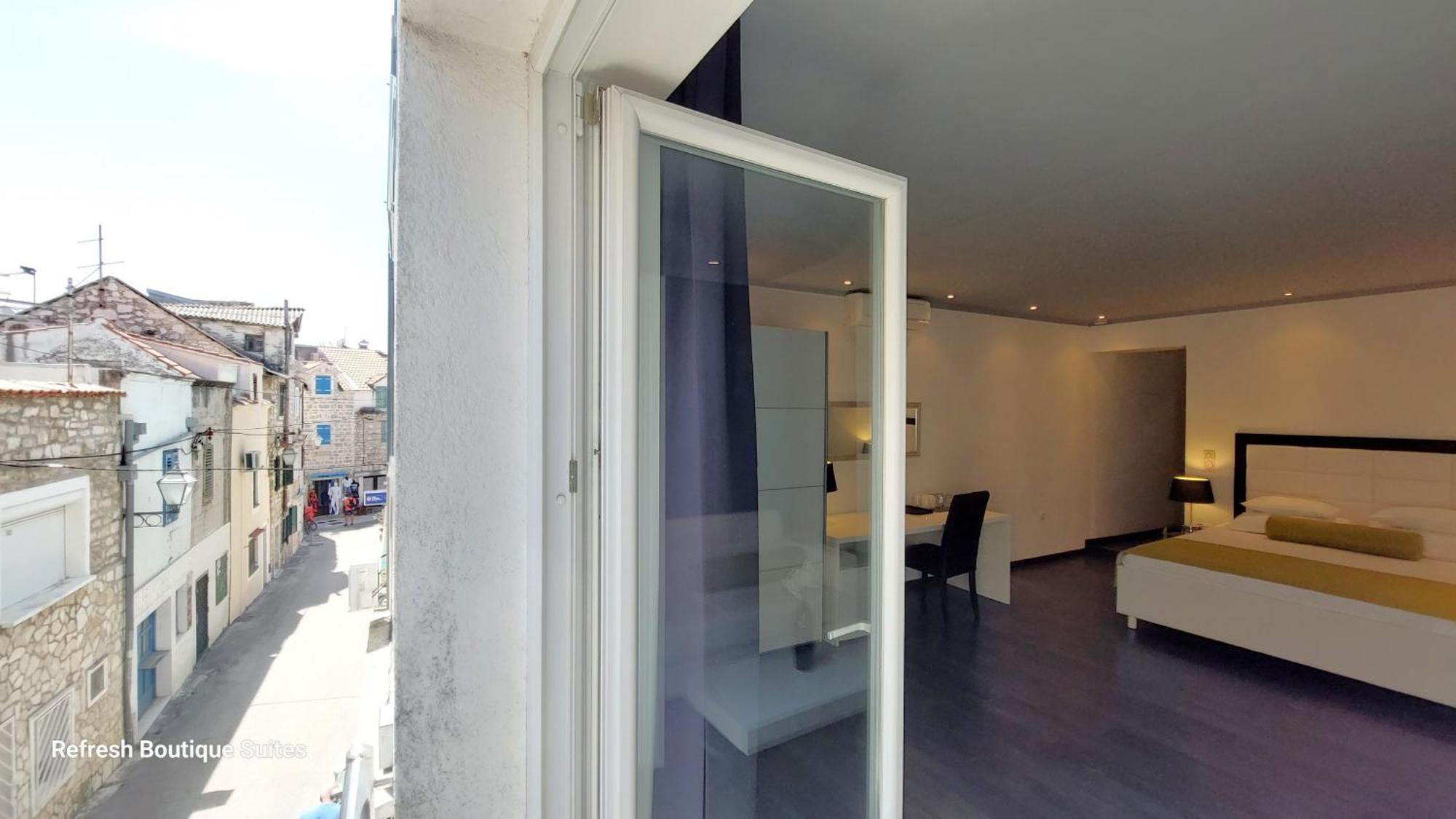 Refresh Boutique Suites - Central Point Vodice Kültér fotó