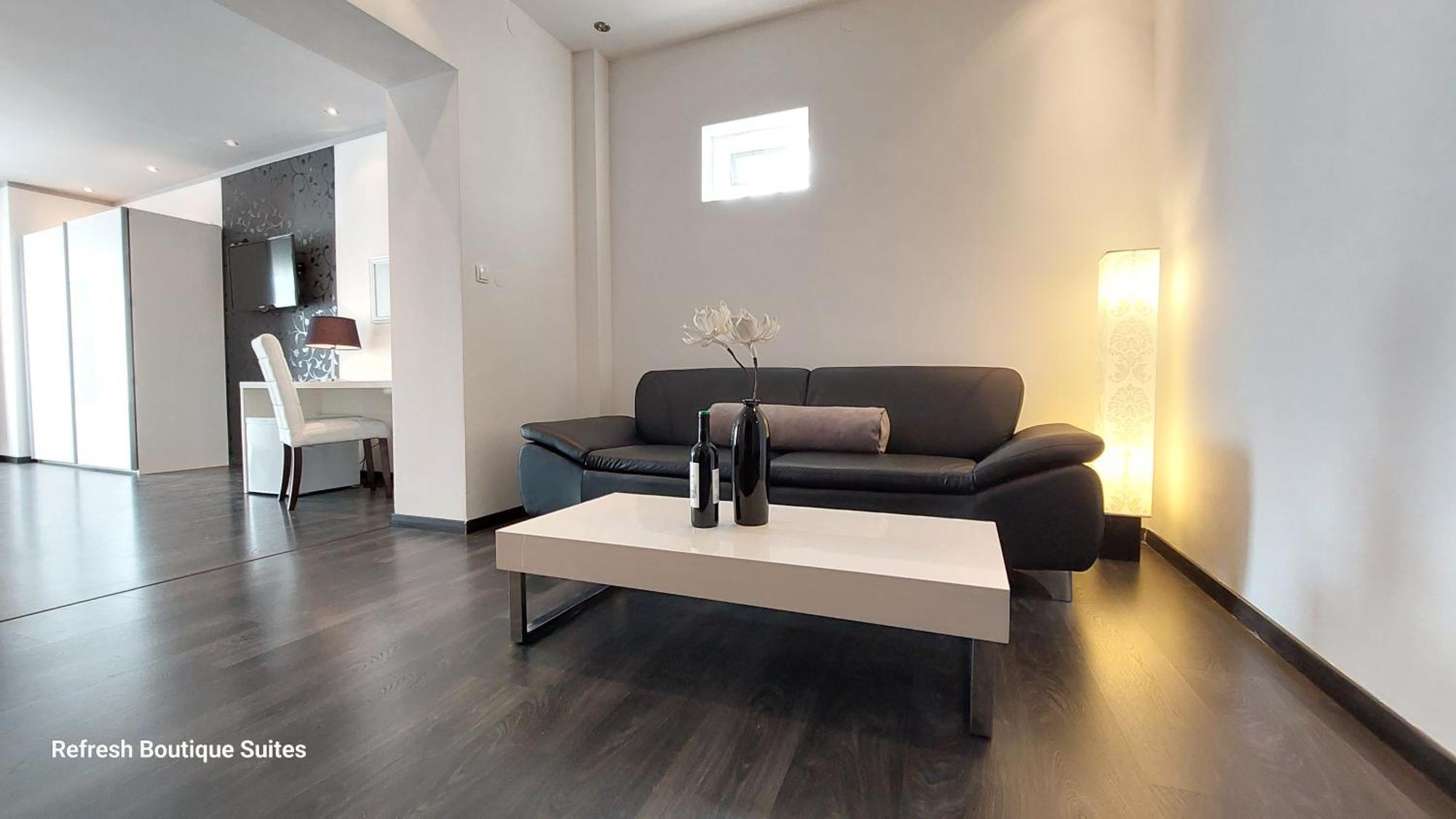 Refresh Boutique Suites - Central Point Vodice Szoba fotó